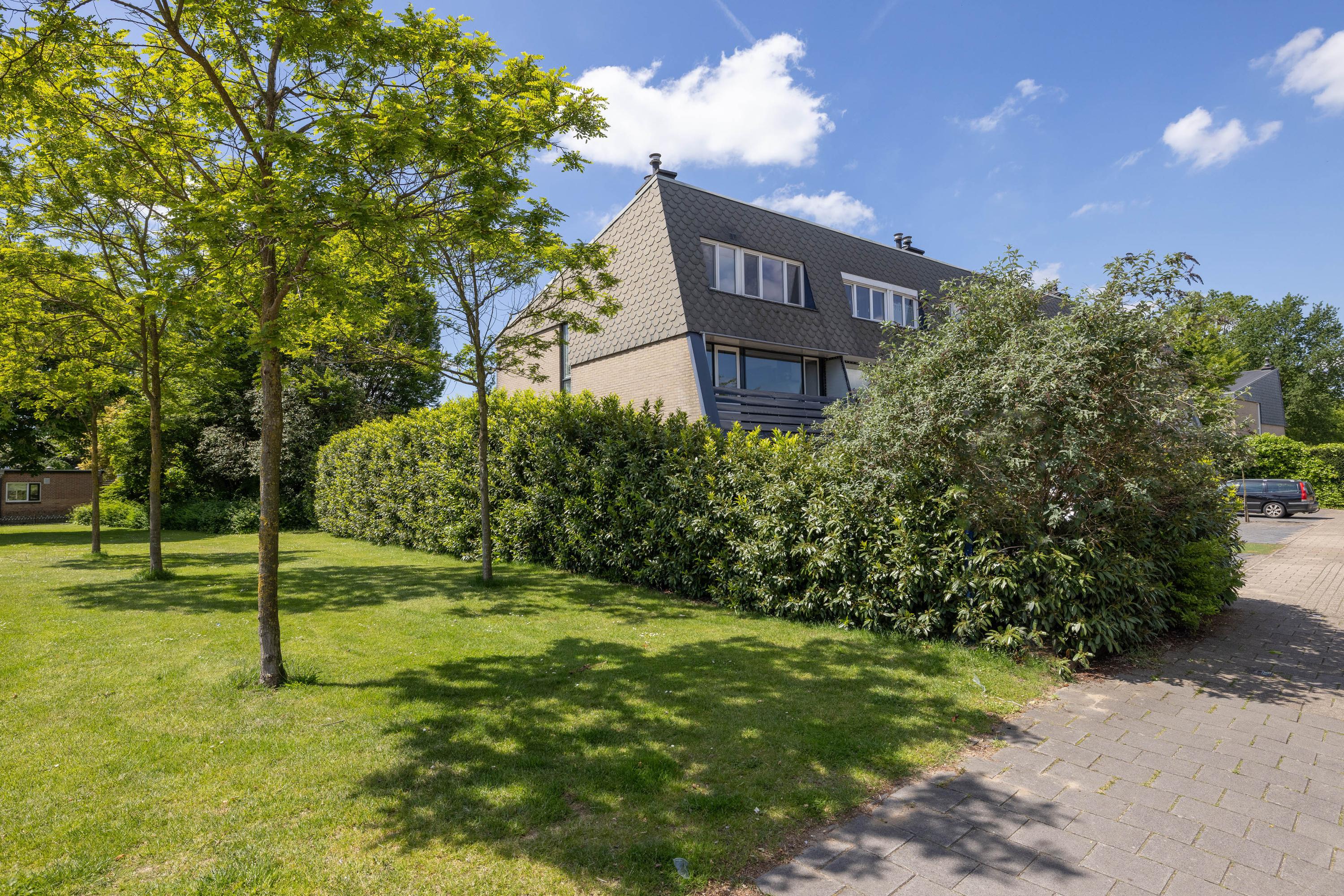Hoekwoning te koop: Peckedam 1, Hengelo