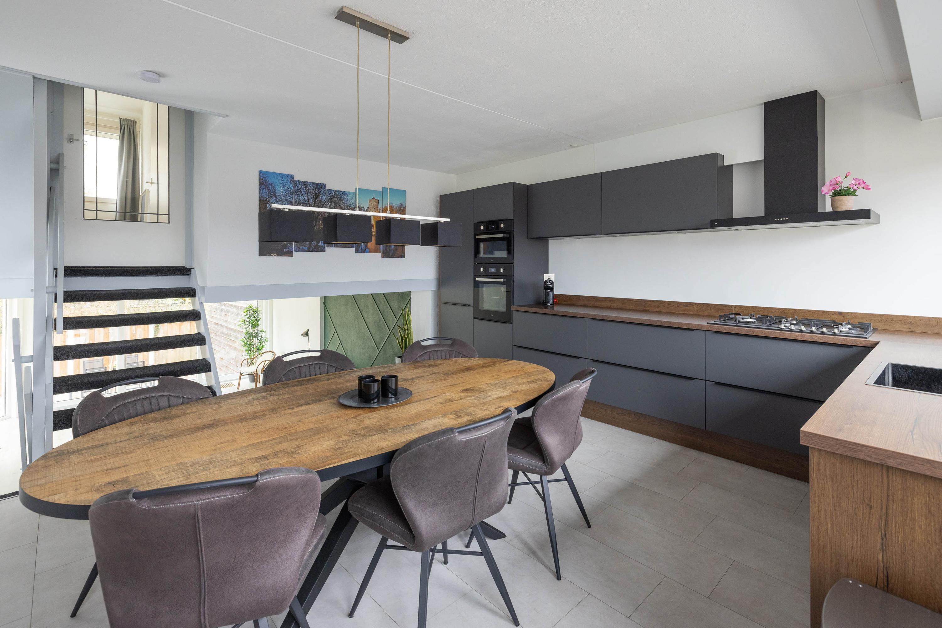 Hoekwoning te koop: Peckedam 1, Hengelo