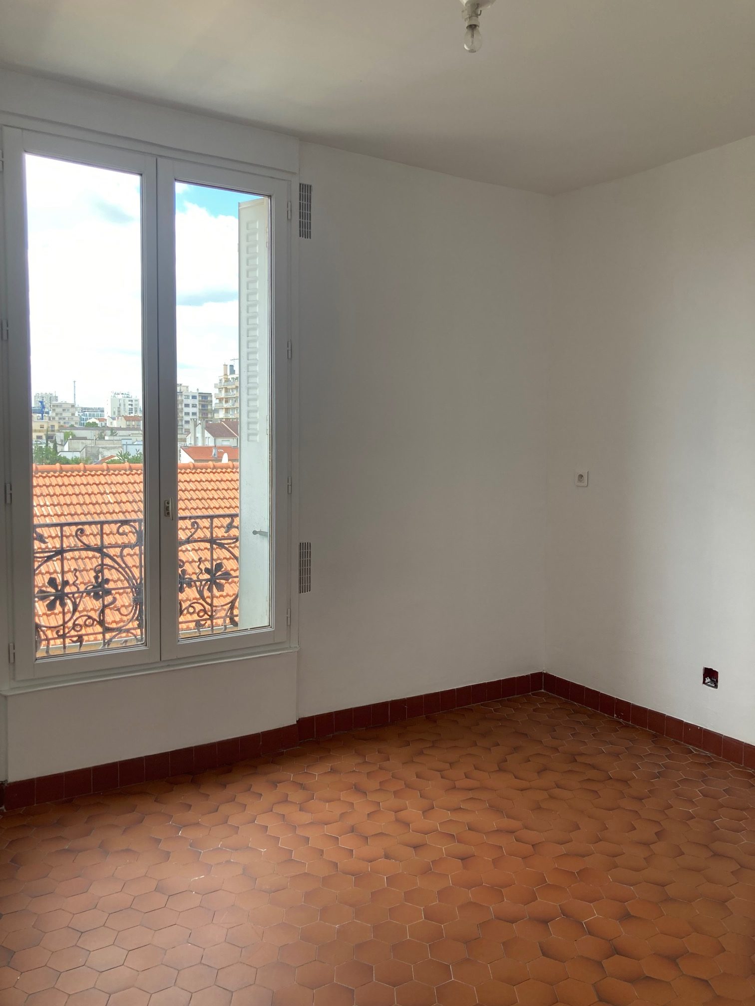 Appartement Rue de l'Est à Les Lilas