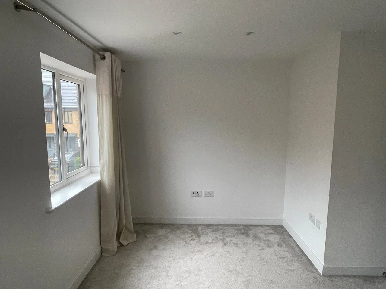 House Tala Close in Greater London