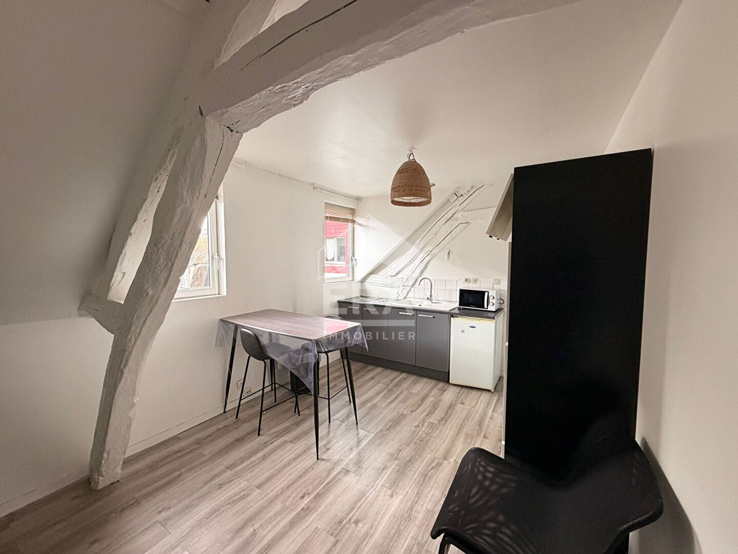 Flat Rue Saint-Nicaise in Rouen