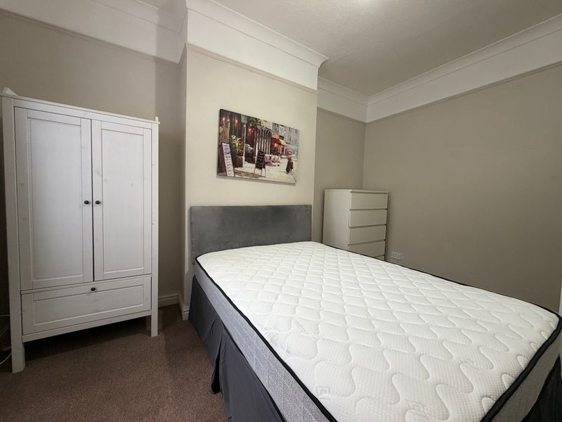 Room Victoria Parade in Bristol