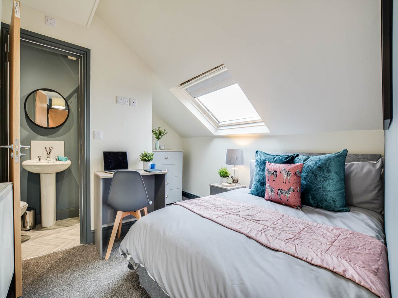 House Knowle Mount in Leeds