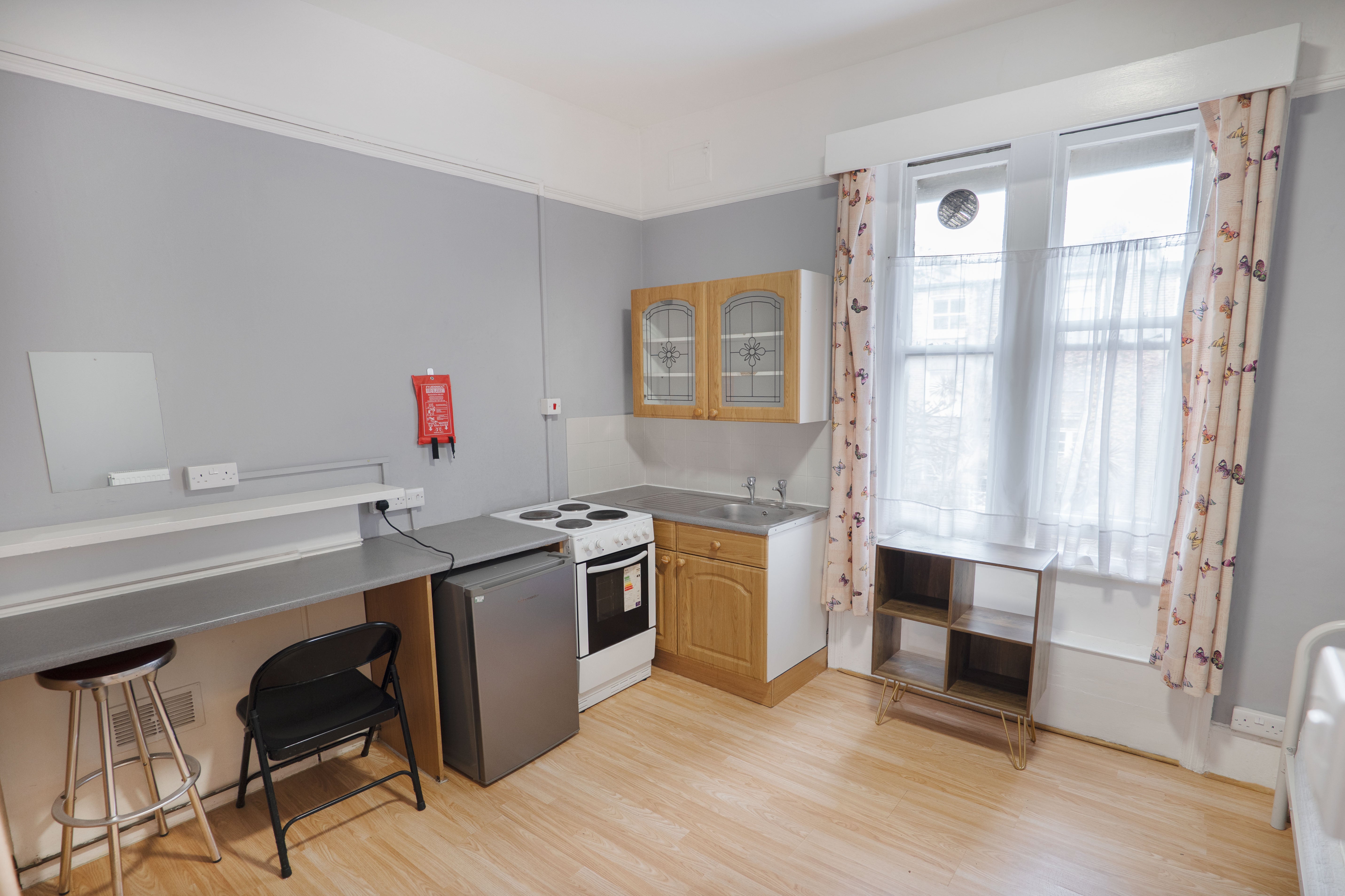 Flat Courtfield Gardens in Greater London