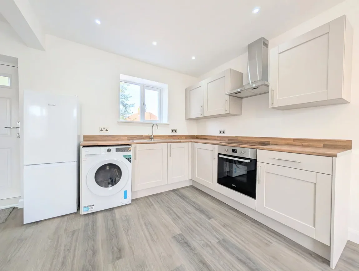 Flat Heathfield Road in Sefton