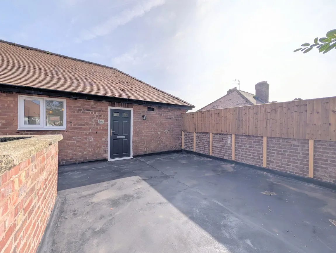 Flat Heathfield Road in Sefton