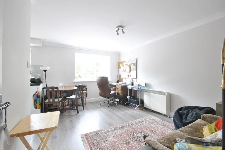Flat Portsdown Mews in Greater London
