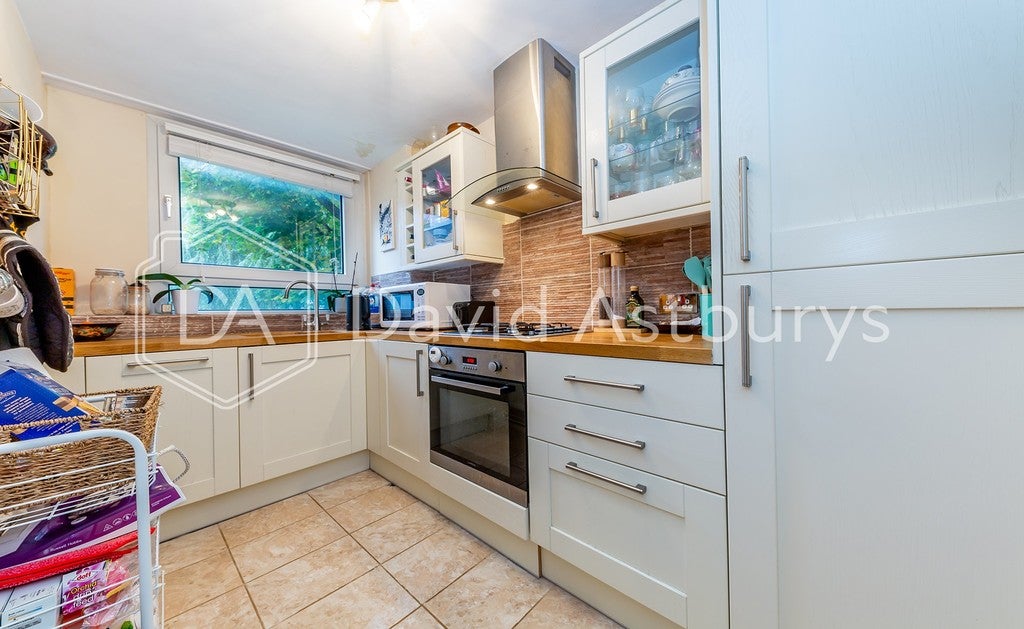Flat Haverstock Road in Greater London