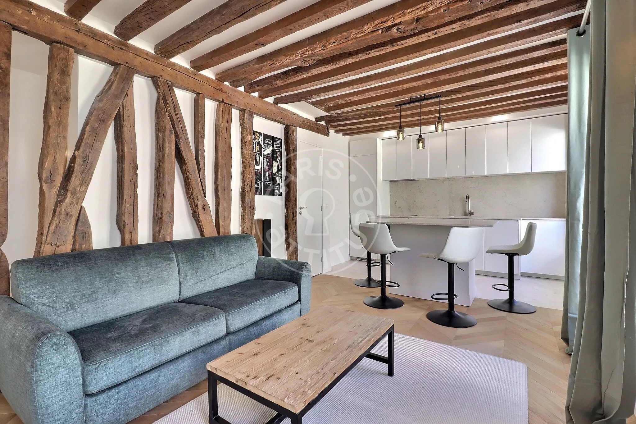 Appartement Rue de la Sourdière à Paris