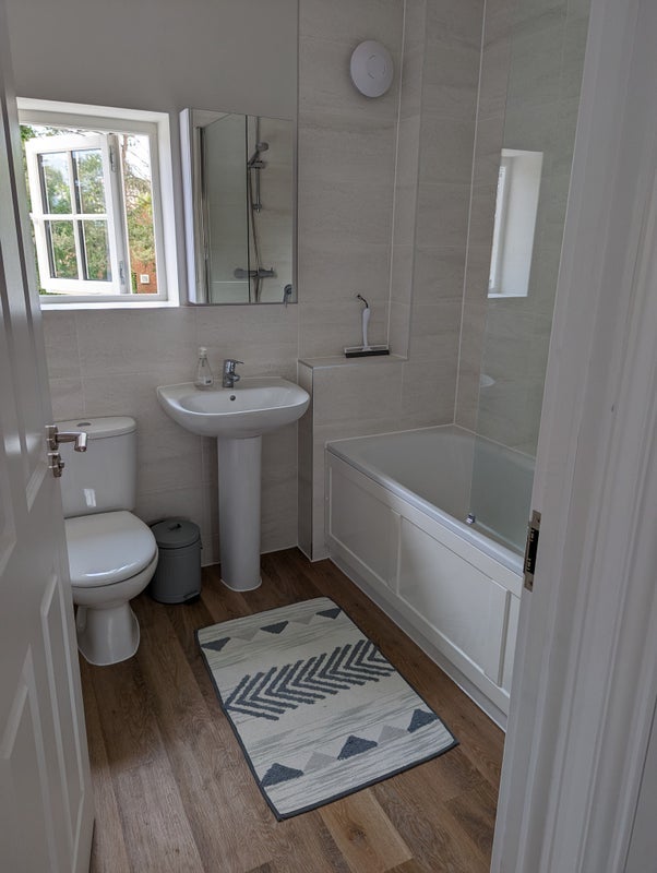 Room Bluebell Way in West Suffolk