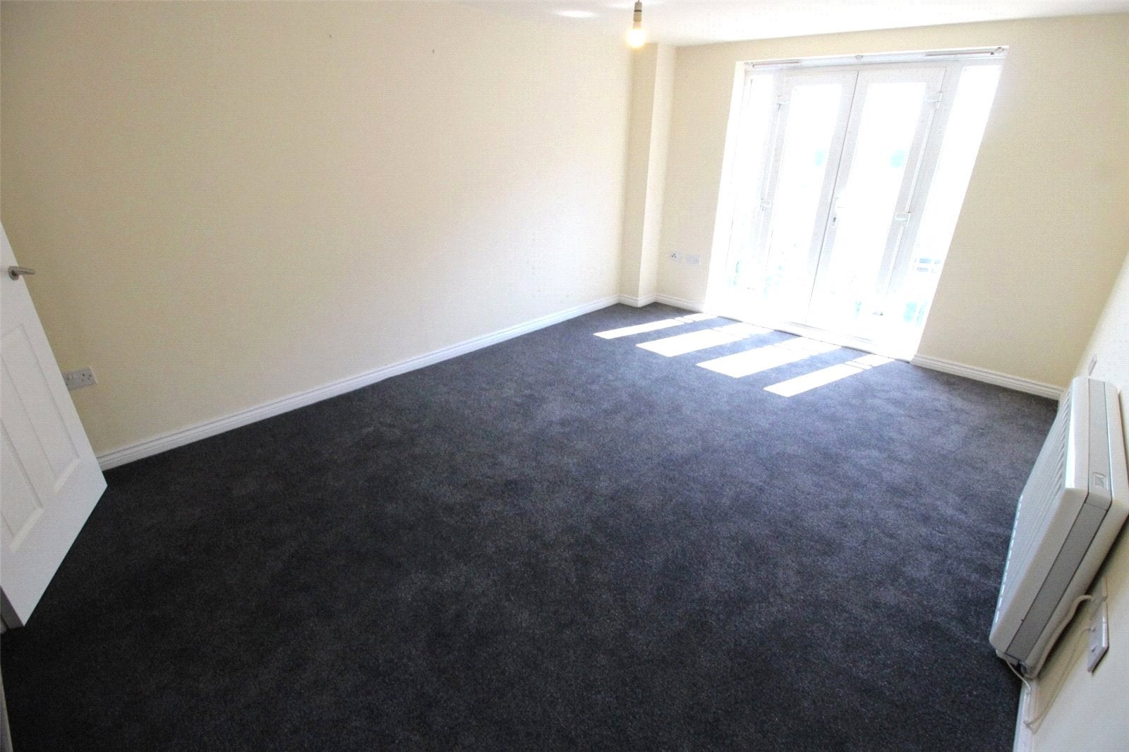 Flat Middlewood Street in Salford
