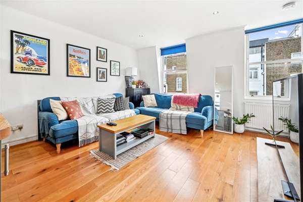 Flat Belgrave Road in City of Westminster