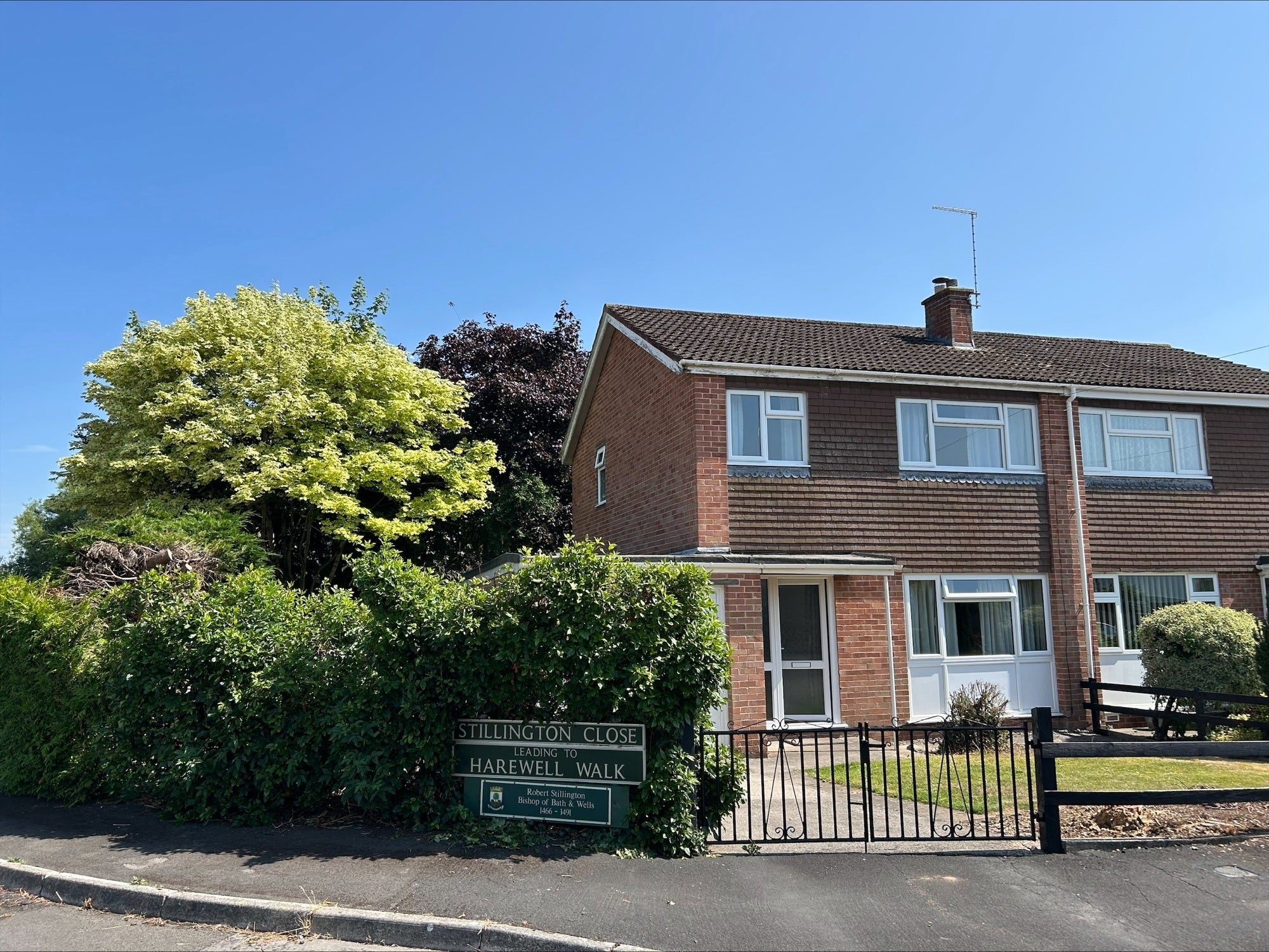 House Stillington Close in Wells