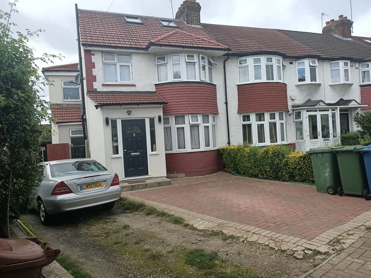 Flat Southdown Crescent in Greater London