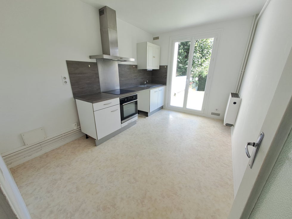 House Route de la Veyrine in Isle