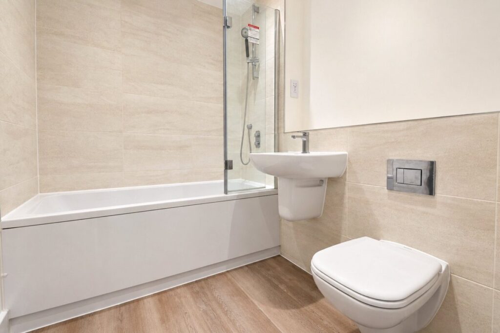 Flat Aspen Way in Malpas Community