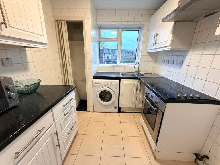 House Charteris Road in Greater London