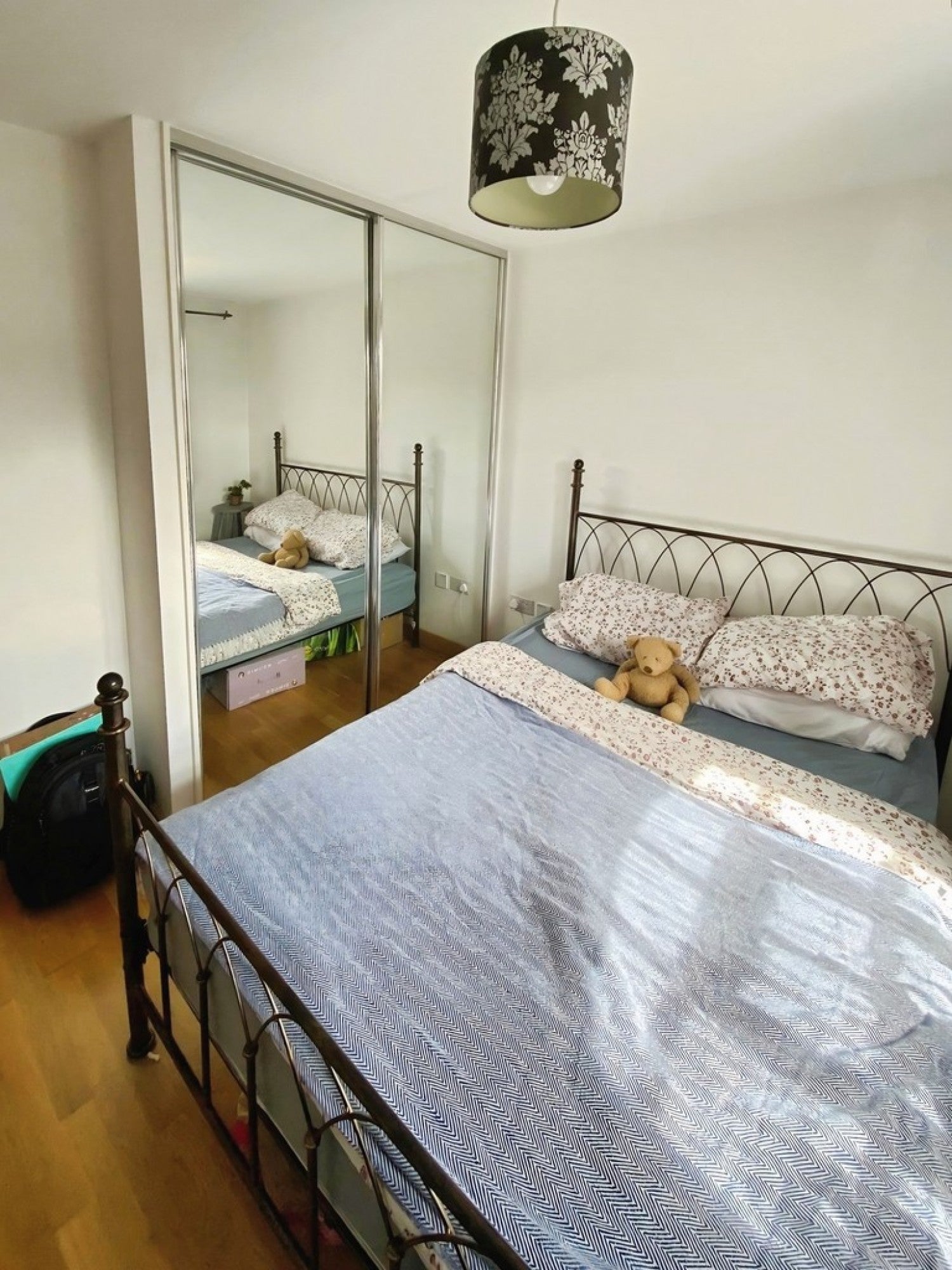 Flat Weir Court in Canterbury