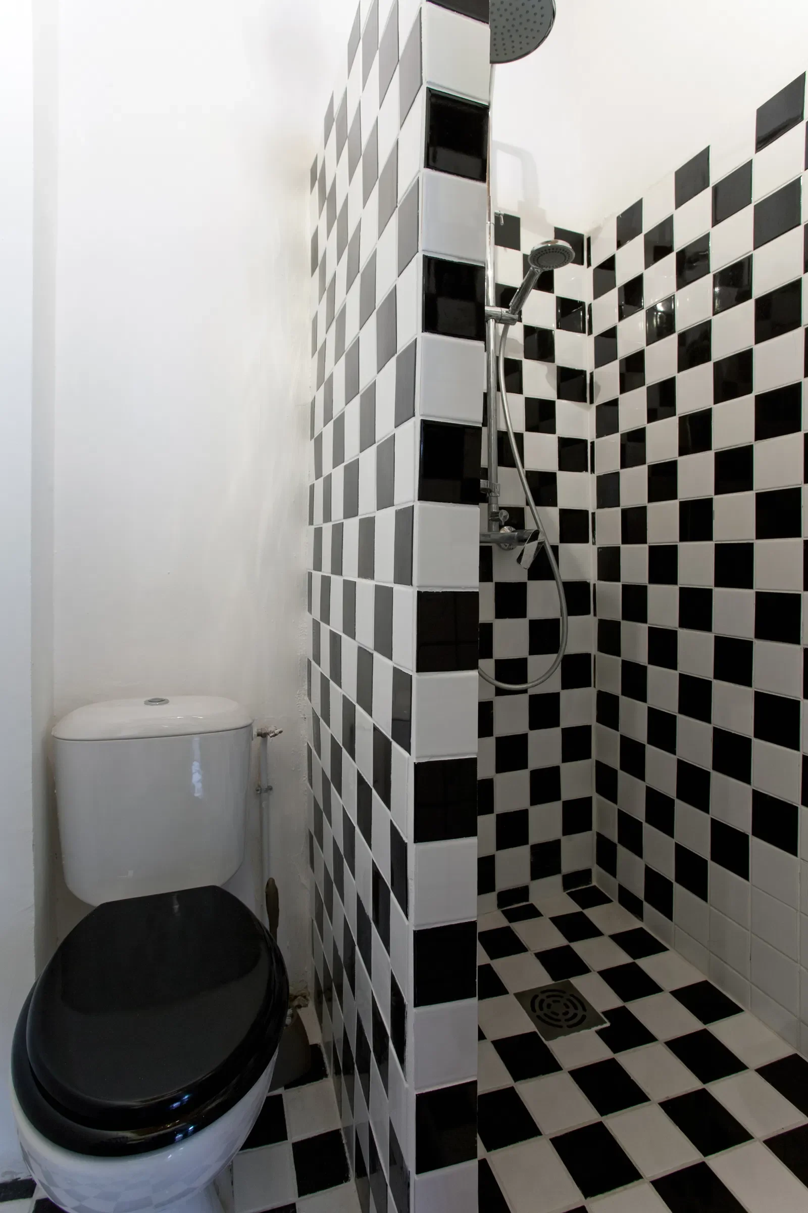 Chambre Rue des Suisses à Arles