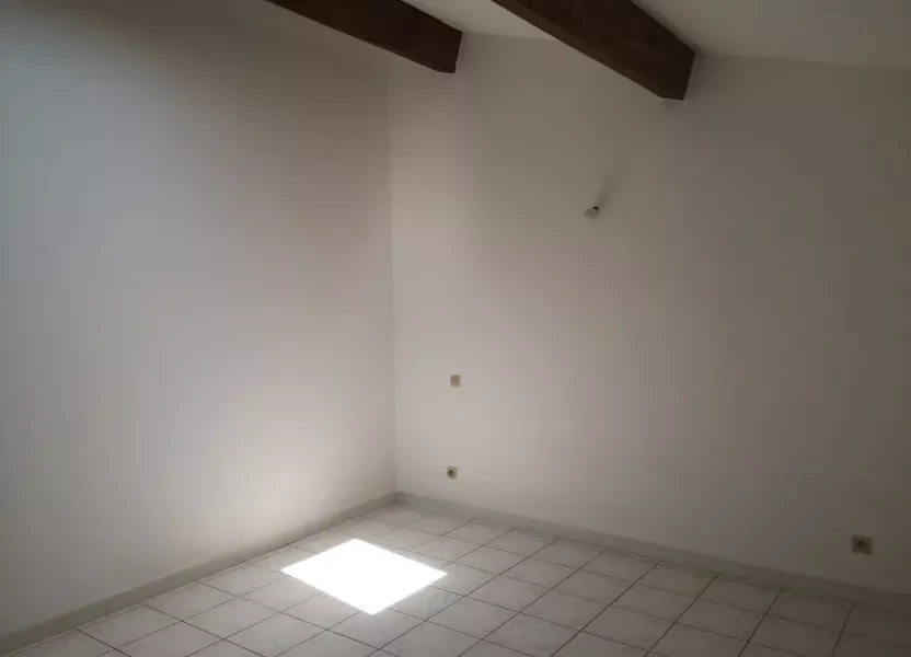 Appartement D 3 à Cabrières