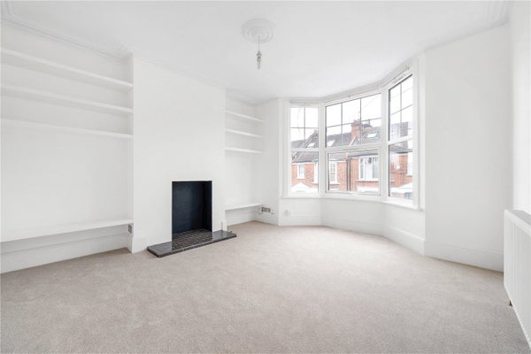 Flat Ryedale in London Borough of Southwark