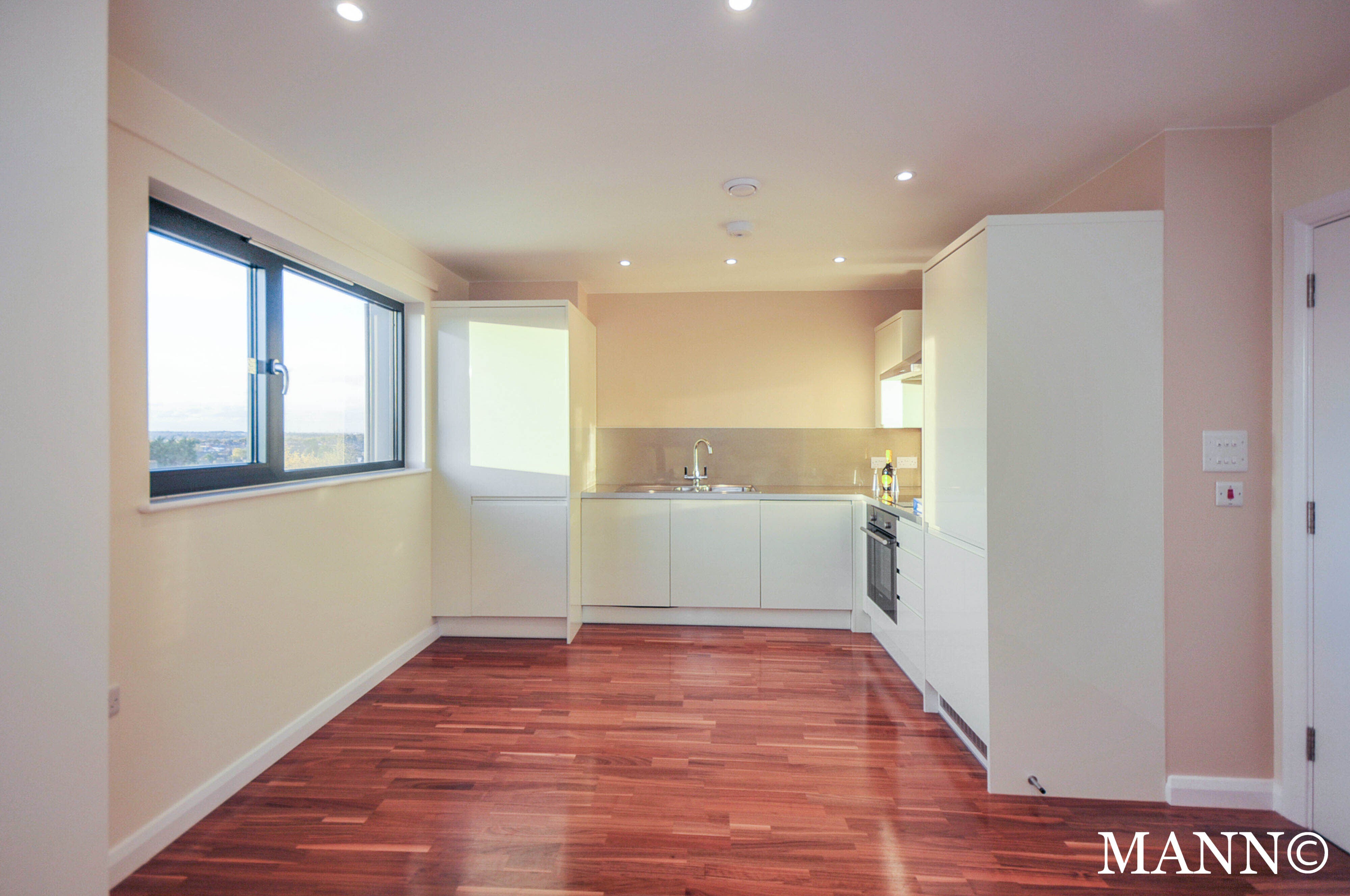 Flat Azalea Drive in Swanley