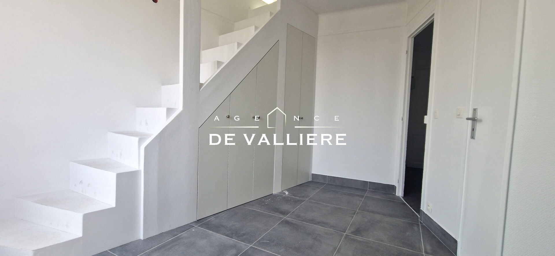 Flat Boulevard Abdenbi Guémiah in Nanterre