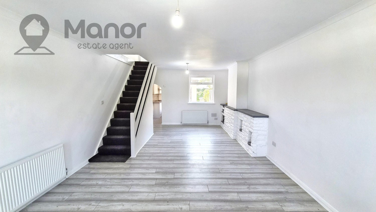 House Bounces Road in Greater London