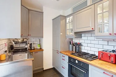 House Uxbridge Road in Greater London