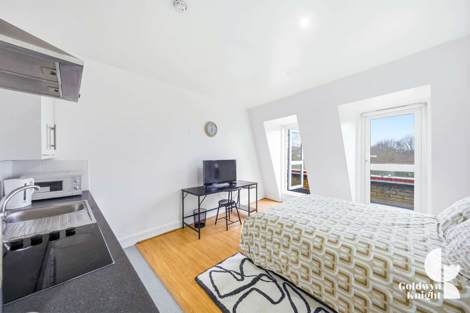 Flat Burdett Road in Greater London