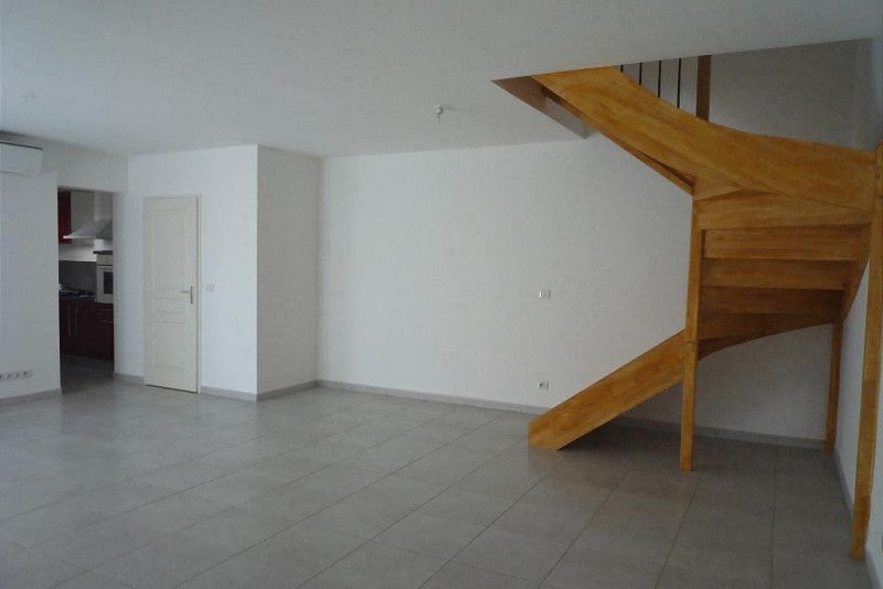 Appartement Rue du Vieux Moulin à Bezouce