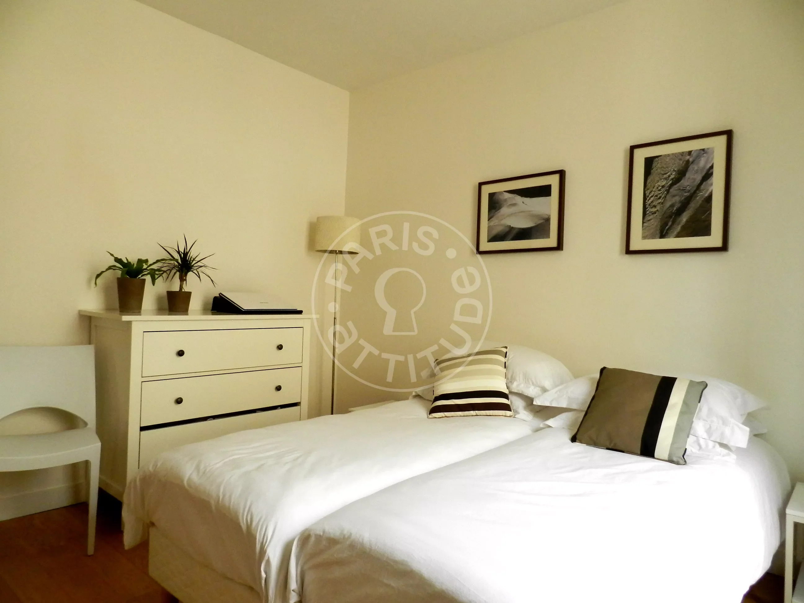 Appartement Rue de Saussure à Paris