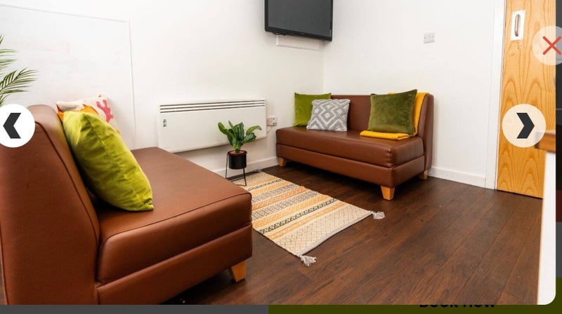 Room Gemini Road in Salford
