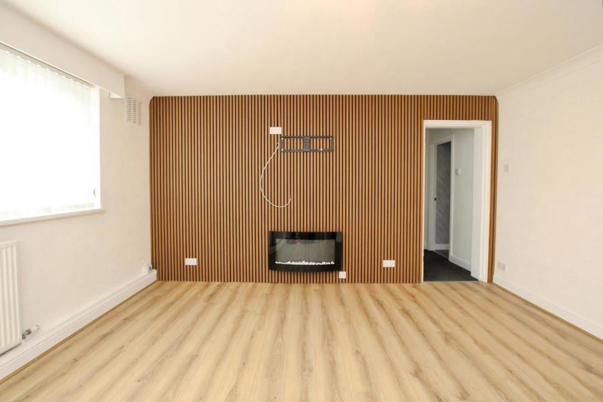 Flat Fane Close in Bristol