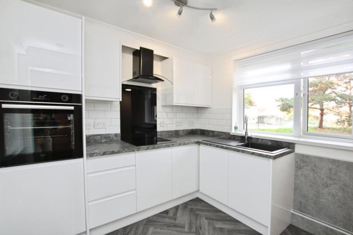 Flat Fane Close in Bristol