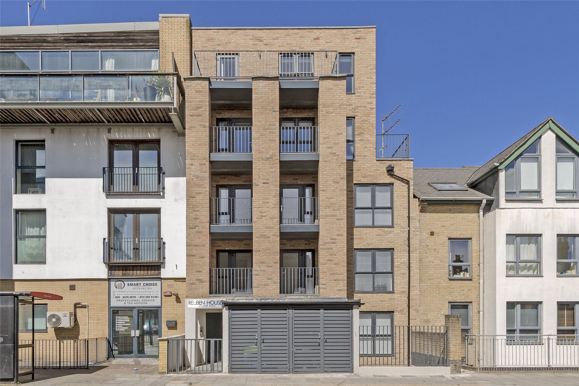 Flat Banister Road in Greater London