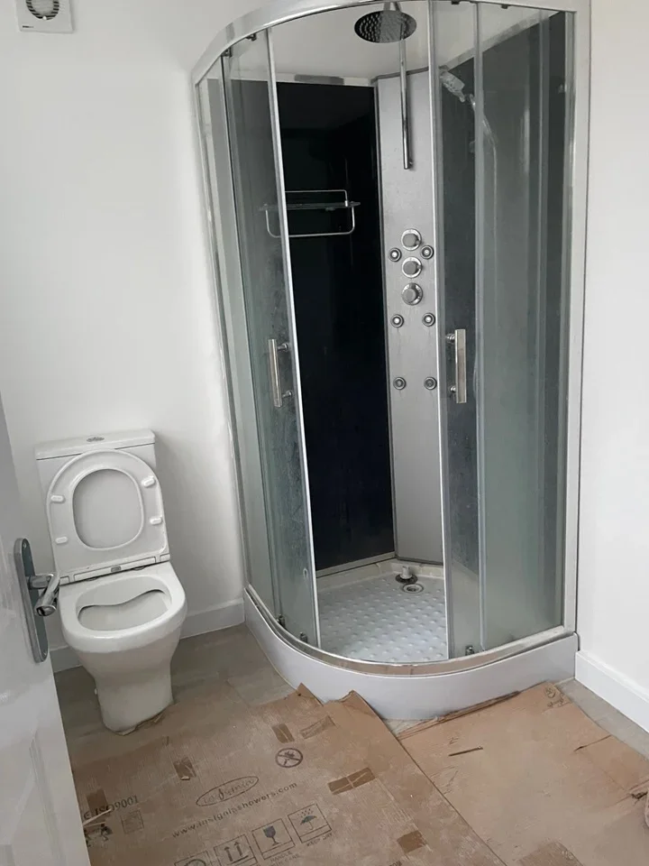 Room Torver Road in Greater London