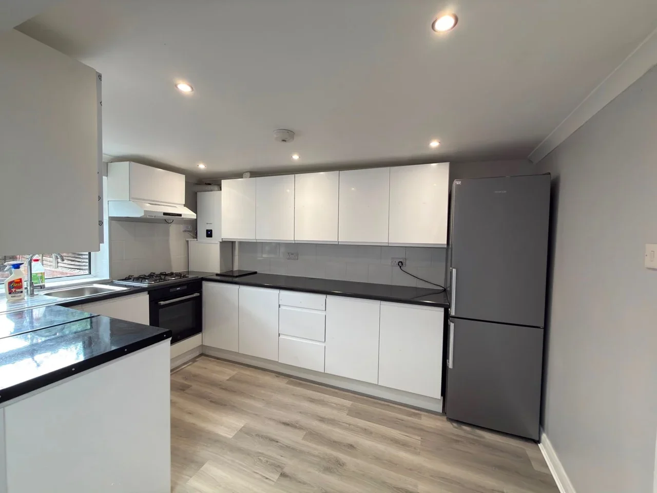 House Knowsley Road in Greater London