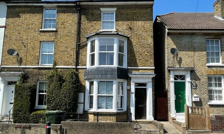 Flat Brewer Street in Maidstone