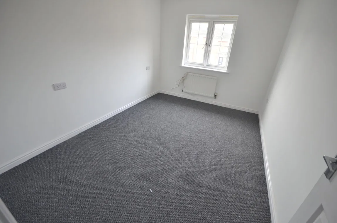 Flat Wellingford Avenue in Widnes