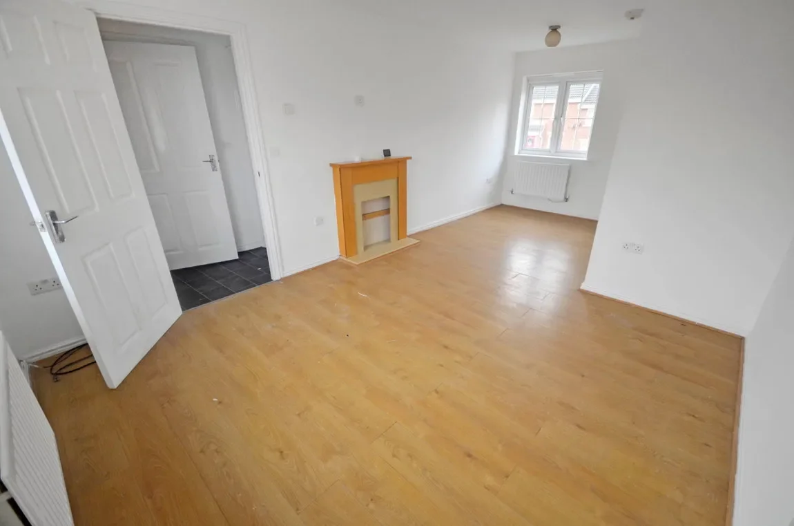 Flat Wellingford Avenue in Widnes