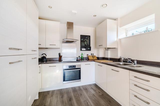 Flat Fleming Place in Bracknell