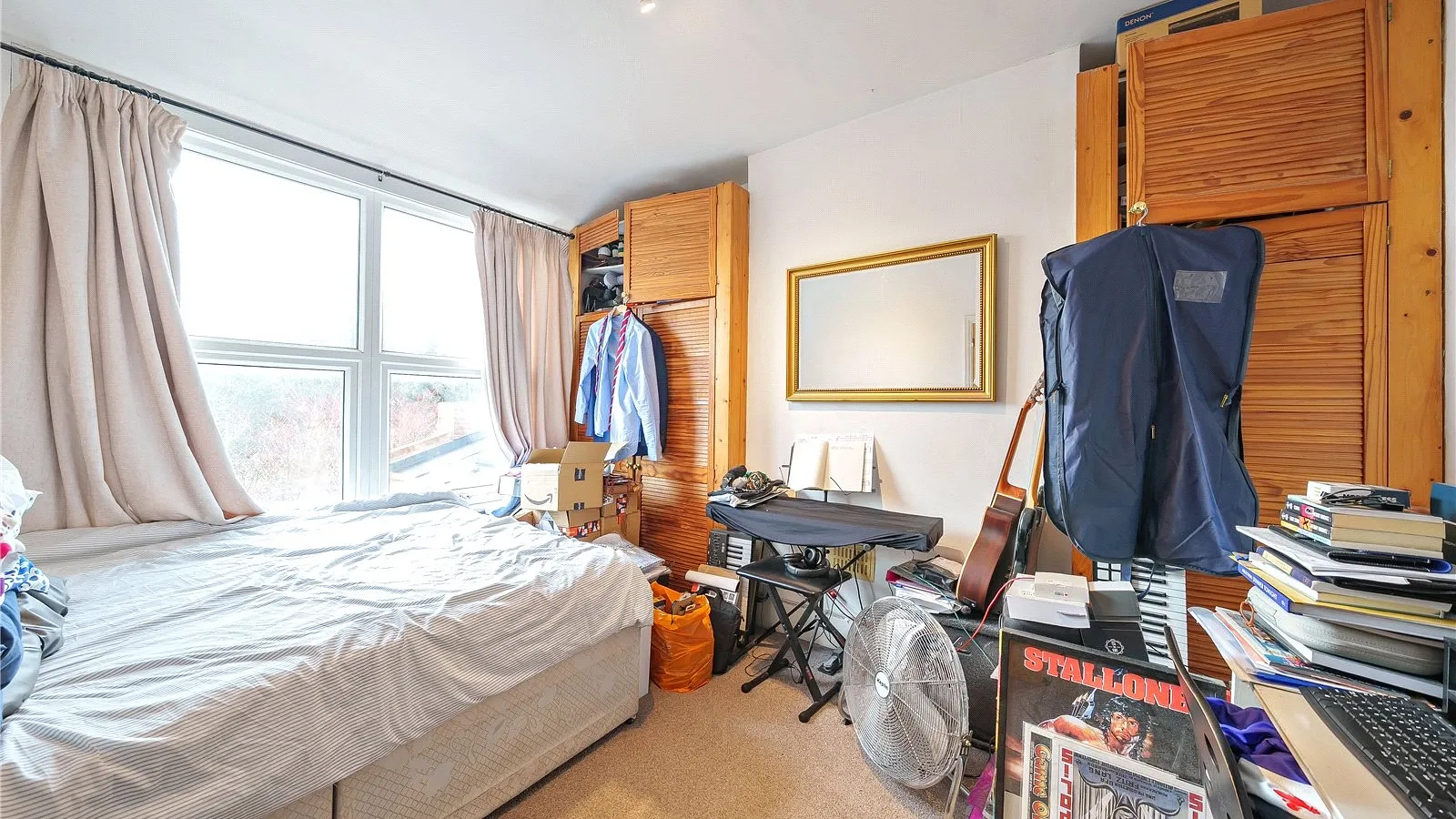 Flat Woodberry Avenue in Greater London