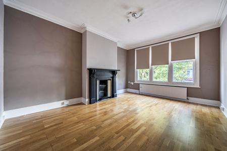 Flat Woodberry Avenue in Greater London