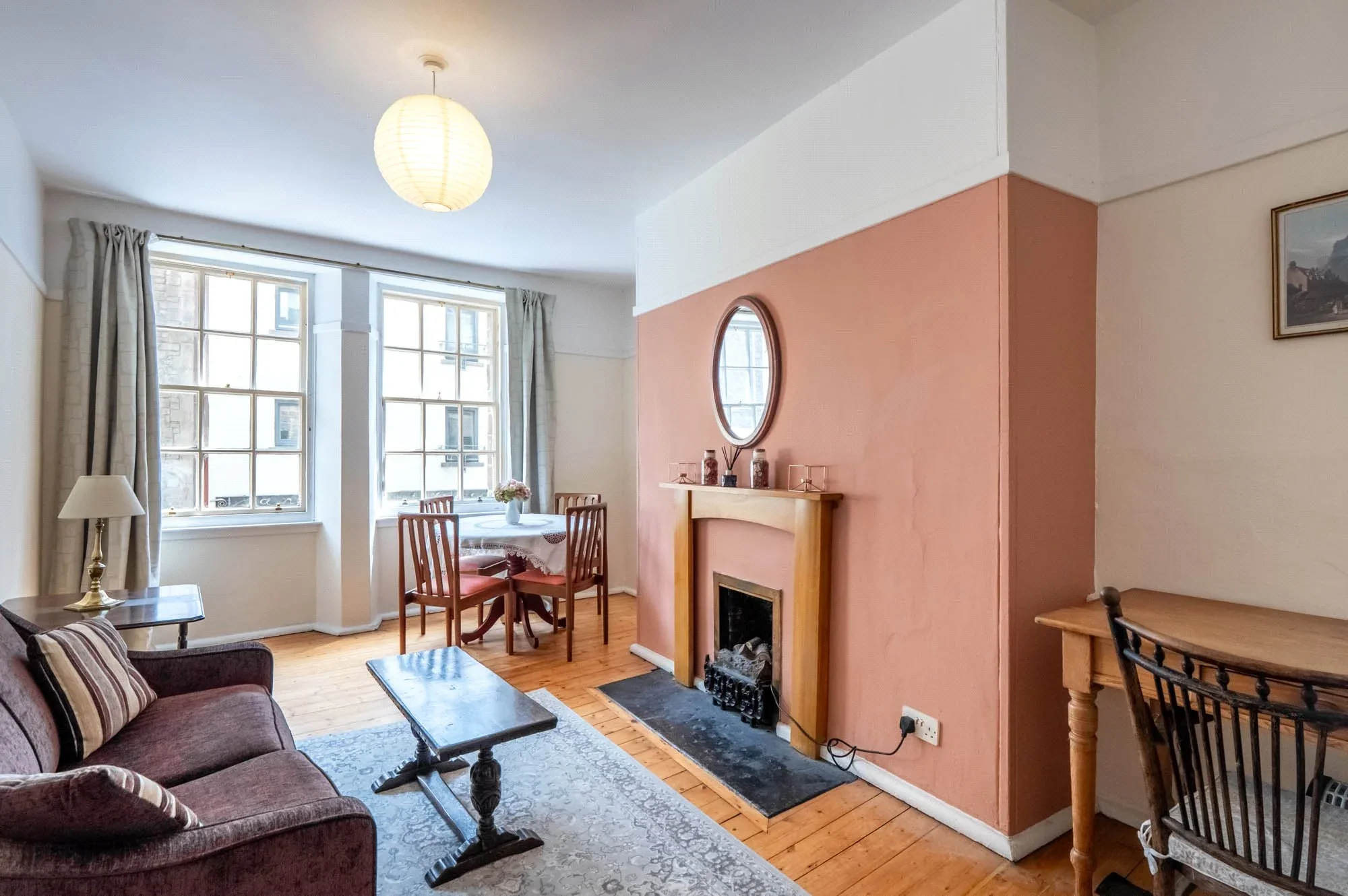 Flat Canongate in City of Edinburgh