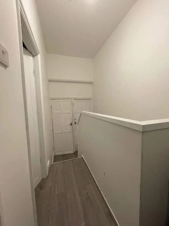 Room Springfield Road in Greater London