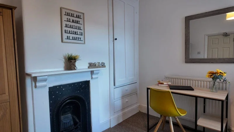 Room Northcote Road in Portsmouth