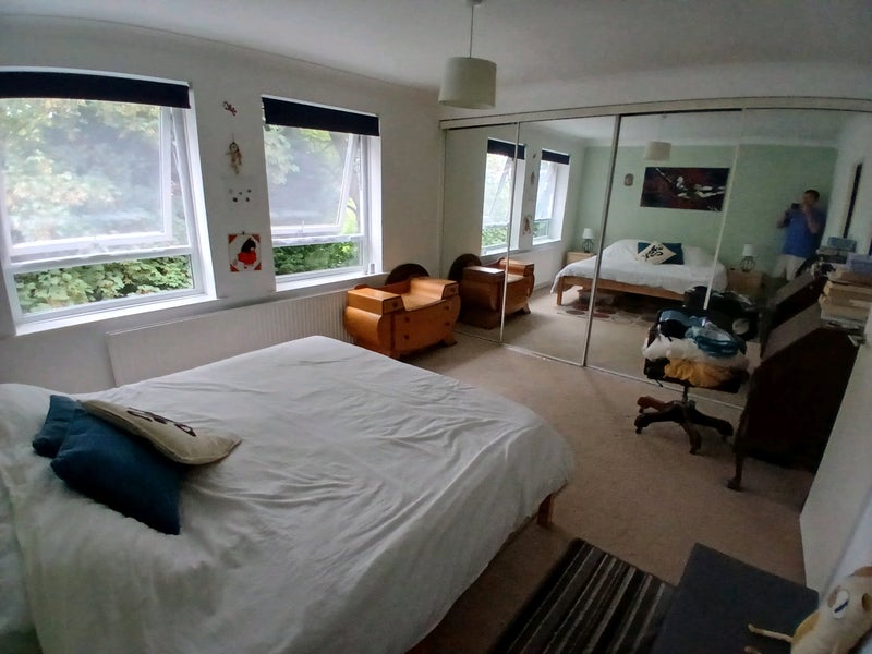 Room Merrivale Court in Nottingham