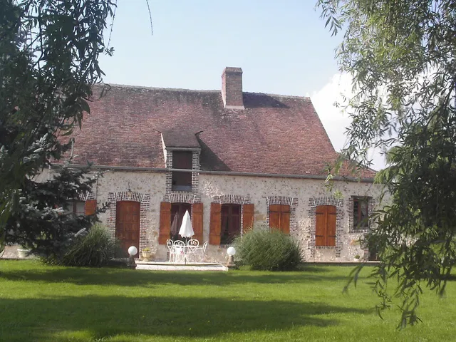 Chambre Rue des Lucas à Saint-Hilaire-les-Andrésis