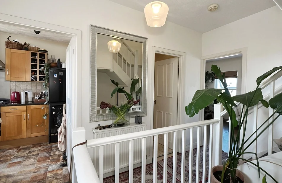 Flat Newlands Park in Greater London